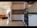 Apartments Vese - quiet area: A1(4+2) Makarska - Riviera Makarska  - Apartment - A1(4+2): kitchen