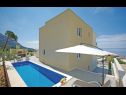 Apartments Luxury - heated pool, sauna and gym: A1(2), A2(2), A3(4), A4(2), A5(4), A6(2) Makarska - Riviera Makarska  - Apartment - A1(2): swimming pool