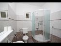 Apartments Maja - 100 from the beach: A1- Galebovo krilo (2+2), A2-Uzorita (2+2), SA1(2) Podgora - Riviera Makarska  - Apartment - A1- Galebovo krilo (2+2): bathroom with toilet