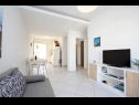 Apartments Maja - 100 from the beach: A1- Galebovo krilo (2+2), A2-Uzorita (2+2), SA1(2) Podgora - Riviera Makarska  - Apartment - A1- Galebovo krilo (2+2): living room