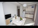 Apartments Maja - 100 from the beach: A1- Galebovo krilo (2+2), A2-Uzorita (2+2), SA1(2) Podgora - Riviera Makarska  - Apartment - A2-Uzorita (2+2): kitchen and dining room