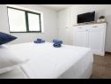 Holiday home Stipe - with pool : H(6+1) Rascane - Riviera Makarska  - Croatia - H(6+1): bedroom