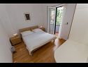 Apartments Cobra - excellent location: A1(2+2), SA2(2+1), A4(4+2) Tucepi - Riviera Makarska  - Apartment - A1(2+2): bedroom