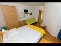 Apartments Cobra - excellent location: A1(2+2), SA2(2+1), A4(4+2) Tucepi - Riviera Makarska  - Studio apartment - SA2(2+1): interior
