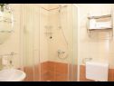 Apartments Villa Sailor - luxurious : 1 - A101 (2+2), 2 - R201 (2+2), 3 - SA202 (2+2), 4 - SA204 (2+2), 5 - SA304 (2+2), 6 - SA305 (2+2), 7 - R401 (2), 8 - R404 (2) Tucepi - Riviera Makarska  - Apartment - 1 - A101 (2+2): bathroom with toilet