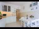 Apartments Anki - 15 m from sea: A1(4), A2(3), A3(2+1), A4 east(2+1) Zivogosce - Riviera Makarska  - Apartment - A2(3): kitchen and dining room
