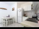 Apartments Anki - 15 m from sea: A1(4), A2(3), A3(2+1), A4 east(2+1) Zivogosce - Riviera Makarska  - Apartment - A3(2+1): kitchen and dining room
