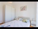 Apartments Anki - 15 m from sea: A1(4), A2(3), A3(2+1), A4 east(2+1) Zivogosce - Riviera Makarska  - Apartment - A4 east(2+1): bedroom