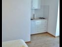 Apartments Denko - right on the beach: A1(6+2), SA2(2) Betina - Island Murter  - Studio apartment - SA2(2): interior