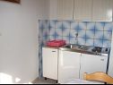 Apartments Dragan - Economy Apartments: A1 Veci (4+1), A2 Manji (4+1) Jezera - Island Murter  - Apartment - A2 Manji (4+1): kitchen