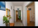 Apartments Slavica - free parking A1 Mali (3), A2 Veliki (4+1) Jezera - Island Murter  - Apartment - A2 Veliki (4+1): hallway