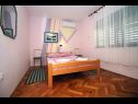 Holiday home Ante - spacious & close to the sea: H(8+2) Tisno - Island Murter  - Croatia - H(8+2): bedroom