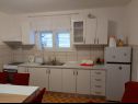 Apartments Bila - 15m from the sea: A1(6) Tisno - Island Murter  - Apartment - A1(6): kitchen and dining room