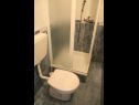 Apartments Zdravko - 150 m from sandy beach: SA1(3), SA2(3), A3(5) Duce - Riviera Omis  - Apartment - A3(5): bathroom with toilet