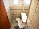Apartments Boro - sea view SA1(3), SA2(3), SA3(3) Dugi Rat - Riviera Omis  - Studio apartment - SA2(3): bathroom with toilet
