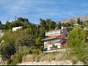 Apartments Mari - 40 m from sea: A1(4), A2(2+2), SA3(2) Krilo Jesenice - Riviera Omis  - detail (house and surroundings)