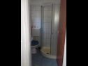 Apartments Zorica - with view: A1(4+1), SA2(2+1), SA3(2+1), SA4(2+1), A5(10+2) Marusici - Riviera Omis  - Studio apartment - SA2(2+1): bathroom with toilet
