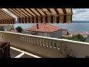 Apartments Mari - sea view apartments: A1(2) Borna, A2(4) Iva, A3(4) Silver, A4(4) Red Nemira - Riviera Omis  - Apartment - A2(4) Iva: terrace view