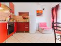 Apartments Mari - sea view apartments: A1(2) Borna, A2(4) Iva, A3(4) Silver, A4(4) Red Nemira - Riviera Omis  - Apartment - A4(4) Red: kitchen