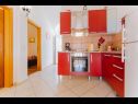 Apartments Mari - sea view apartments: A1(2) Borna, A2(4) Iva, A3(4) Silver, A4(4) Red Nemira - Riviera Omis  - Apartment - A4(4) Red: kitchen