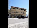 Apartments Zdravko - with parking : A1(4+1) Omis - Riviera Omis  - house