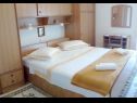 Holiday home Marus - town center H(6) Omis - Riviera Omis  - Croatia - H(6): bedroom