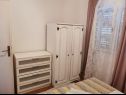 Apartments Renko - free parking : A1(2+2) Omis - Riviera Omis  - Apartment - A1(2+2): bedroom