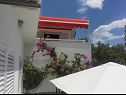 Apartments Mirela - with sea view, balcony: A1(4+1), SA2(2) Pisak - Riviera Omis  - house