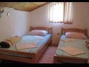 Apartments Šera - 50 m from beach: A1(4), A2(4), A3(2+2) Pisak - Riviera Omis  - Apartment - A3(2+2): bedroom
