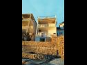 Apartments Gorda - by the sea: A1(2+2) Pisak - Riviera Omis  - house