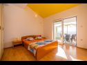 Apartments Saga 2 - with swimming pool A6(4+1), A7 (2+2), A8 (4+1) Ruskamen - Riviera Omis  - Apartment - A6(4+1): bedroom