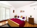 Apartments Neva - 50m from the sea A1(2+1), A2(2+1), SA3(3) Sumpetar - Riviera Omis  - Studio apartment - SA3(3): interior