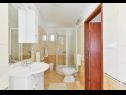 Apartments Kosta - 150 m from beach: A1(3+1), A3(5), A4 Kat (2+2) Kustici - Island Pag  - Apartment - A1(3+1): bathroom with toilet
