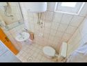 Apartments Kosta - 150 m from beach: A1(3), A3(4+1), A4 Kat (2+1) Kustici - Island Pag  - Apartment - A4 Kat (2+1): bathroom with toilet