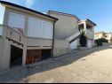 Apartments Silvi - 70 m from the sea : A1(4) Mandre - Island Pag  - house