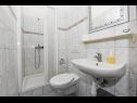 Apartments Mark - 200 m from sea: M1(2+2), M2(2+2), M3(2+2), M4(2+2), M5(4+2) Novalja - Island Pag  - Apartment - M4(2+2): bathroom with toilet