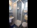 Apartments and rooms Ivan - great location: A1(2+2), A2(4), SA3(2), R1(2), R2(2) , R3(2) Novalja - Island Pag  - Studio apartment - SA3(2): bathroom with toilet