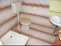 Apartments Fabijan - 50m from sea: A1(3+2), SA2(2+1), SA3(3), SA4(1+3) Povljana - Island Pag  - Apartment - A1(3+2): bathroom with toilet