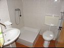 Apartments Fabijan - 50m from sea: A1(3+2), SA2(2+1), SA3(3), SA4(1+3) Povljana - Island Pag  - Studio apartment - SA4(1+3): bathroom with toilet