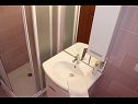 Apartments Anto A3(4+2), A4(4+2) Povljana - Island Pag  - Apartment - A4(4+2): bathroom with toilet