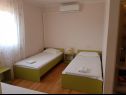 Apartments Jope - 60 m from beach: 1 - A0(4), 2 - A1(4), 3 - A2(4+2), 4 - A3(6+1), 5 - A4(4), 6 - A5(2), 7 - A6(2+1), 8 - A7(2+1), 9 - SA8(2), 10 - SA9(2), 11 - SA10(2) Stara Novalja - Island Pag  - Apartment - 7 - A6(2+1): bedroom