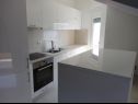 Apartments Grand view - 2m from the beach : A1(6) Stara Novalja - Island Pag  - Apartment - A1(6): kitchen