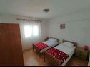Apartments Bor - 20 meters from beach: SA3(2+1), A1(4+1), A2(4+1) Kraj - Island Pasman  - Apartment - A2(4+1): bedroom
