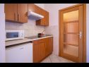 Apartments Den - 100 m from sea: A1(2+2), A2(2+2), A3(2+1) Pasman - Island Pasman  - Apartment - A1(2+2): kitchen