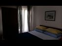 Apartments Daju - 3 colours: A1 plavi(2+2), A2 žuti(4+1), A3 narančasti(2) Zdrelac - Island Pasman  - Apartment - A1 plavi(2+2): bedroom
