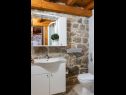 Holiday home Three holiday homes: H1 Azur (4), H2 Wood (4), H3 Ston (4+2) Orebic - Peljesac peninsula  - Croatia - H2 Wood (4): bathroom with toilet