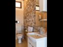 Holiday home Three holiday homes: H1 Azur (4), H2 Wood (4), H3 Ston (4+2) Orebic - Peljesac peninsula  - Croatia - H3 Ston (4+2): bathroom with toilet