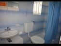 Apartments Antonio - 15m from sea : SA1(2), SA2(2+1), SA3(2+1), SA4(2+1), SA5(2) Orebic - Peljesac peninsula  - Studio apartment - SA3(2+1): bathroom with toilet