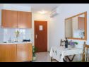 Apartments Jaki - 150 m from beach A1(4), SA2(2+1), A3(4), A4(4), SA5(3) Orebic - Peljesac peninsula  - Studio apartment - SA2(2+1): kitchen and dining room