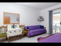 Apartments Jaki - 150 m from beach A1(4), SA2(2+1), A3(4), A4(4), SA5(3) Orebic - Peljesac peninsula  - Studio apartment - SA2(2+1): bedroom